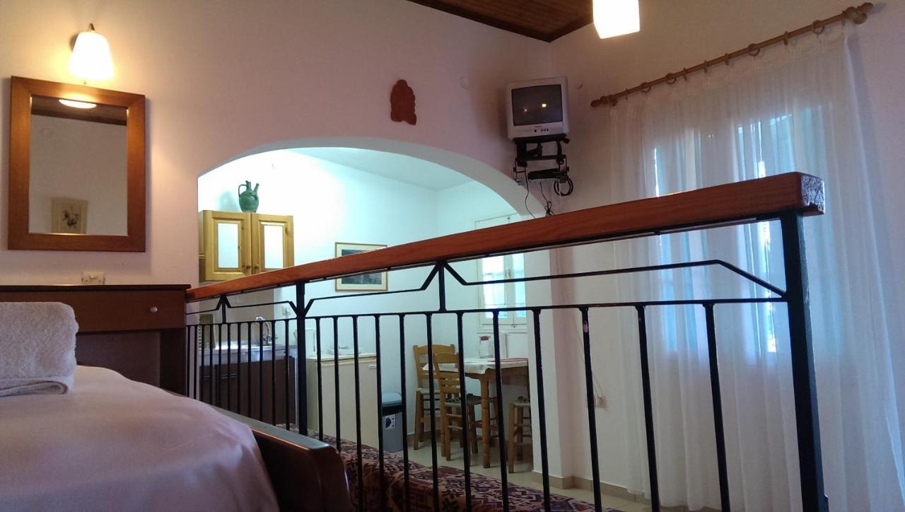Sofia Holiday Studios Stafylos Luaran gambar